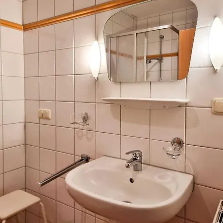 Wiek Fw Laura Und Johanna Wiek auf Rügen